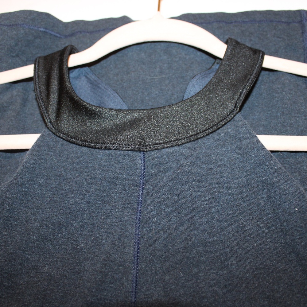 LULULEMON Blue & Black TANK
